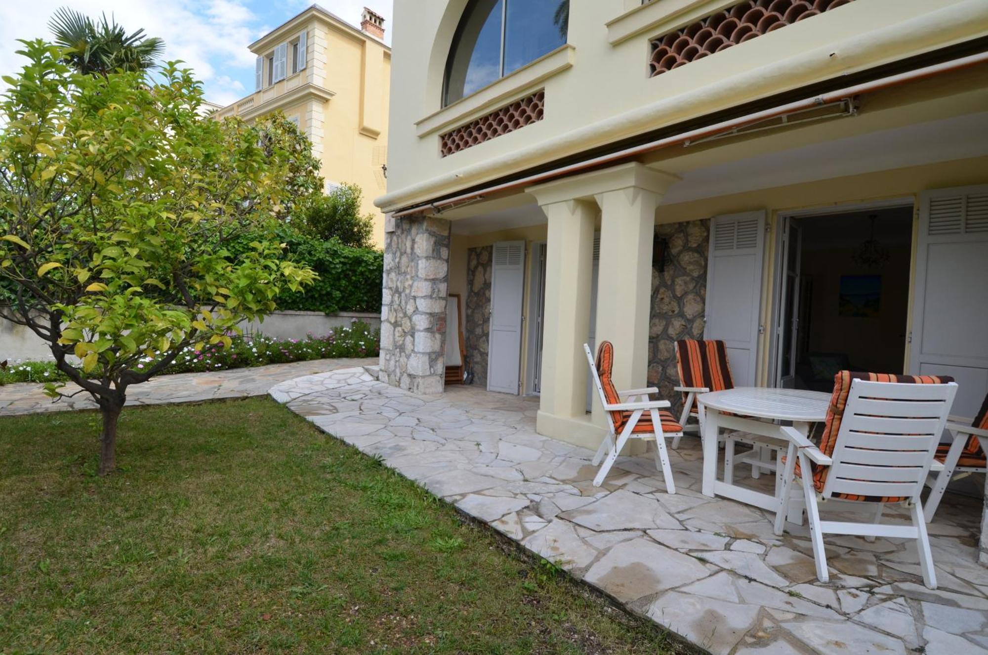 Parc Louisa - Appartement D'Epoque Avec Jardin Et Parking 4 Personnes Le Port De Ница Екстериор снимка